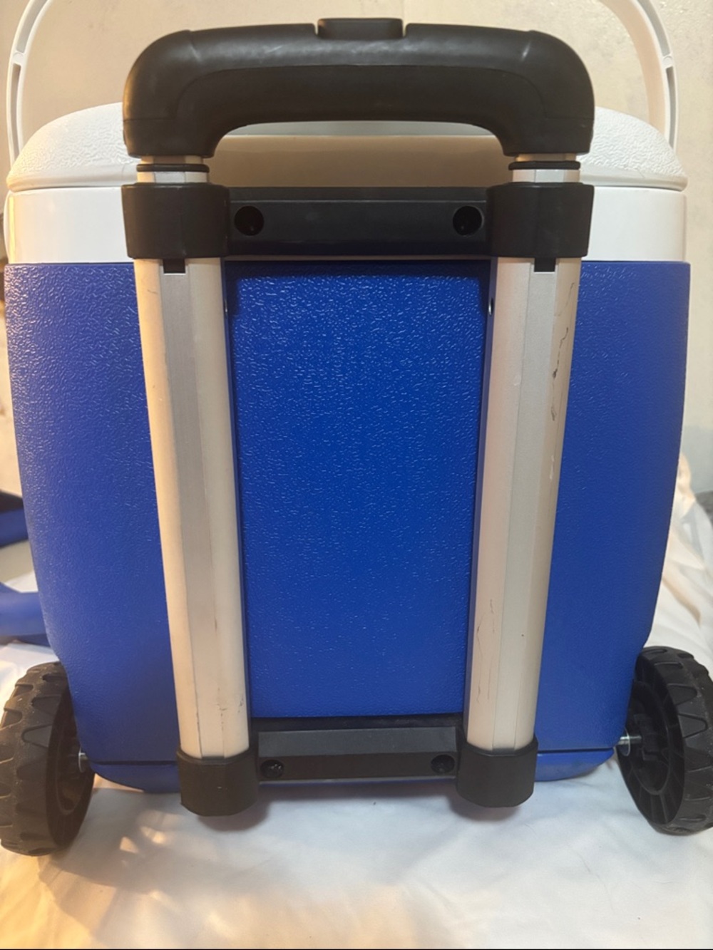 Active Ice Blue Cold Therapy Unit with Blue Gel Pads - Picture 5 of 10